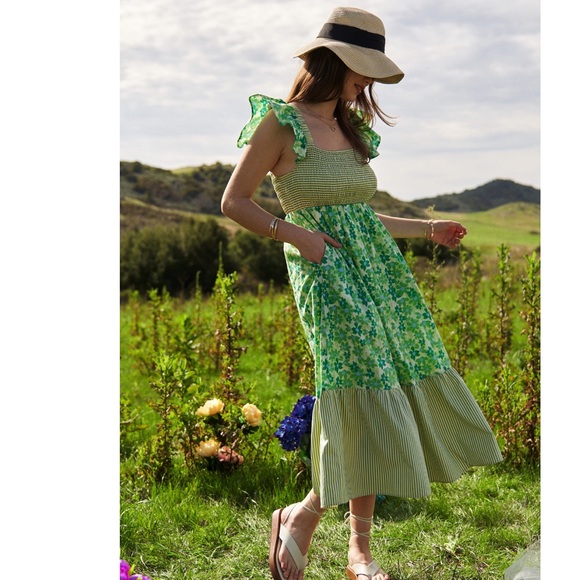 616. AT COST 🛑! bohemian Maxi Dress Oversized Square Neck Floral Ruffle Pockets - Picture 2 of 4